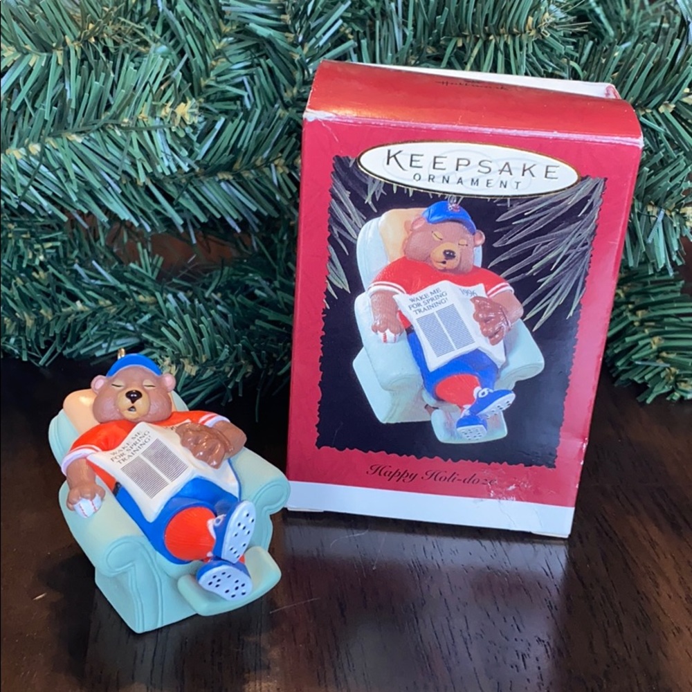 Vintage Hallmark 1996 ‘Happy Holi-doze’ Ornament